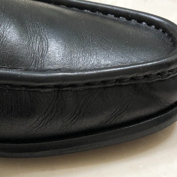 NOT FOR SALE Gucci 10D Black loafers w/silver horse bite 10D like New main image 4